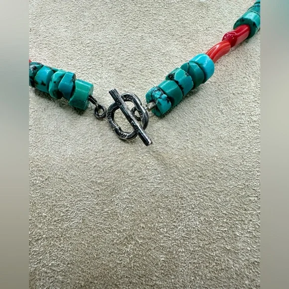Vintage Red Coral and Turquoise Necklace — Women Jewelry - Picture 6 of 7